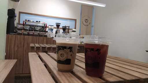 Ken Aliy Coffee - Kopi Enak Spaces 7