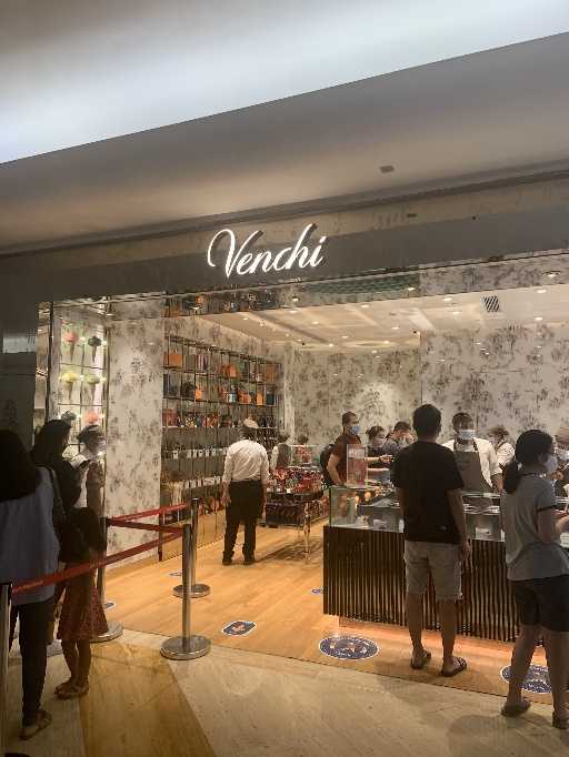 Venchi - Plaza Indonesia 3