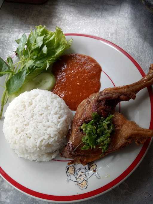 Ayam Penyet Warung Surabaya 4