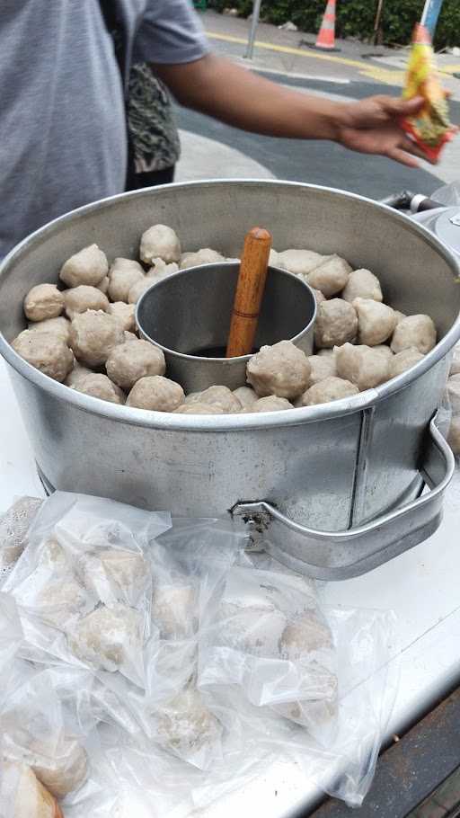 Bakso Tusuk Oren Sudirman 4