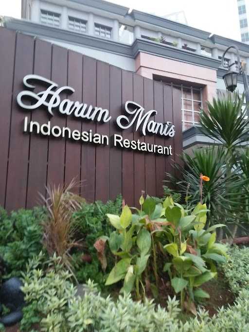 Harum Manis Restaurant 1