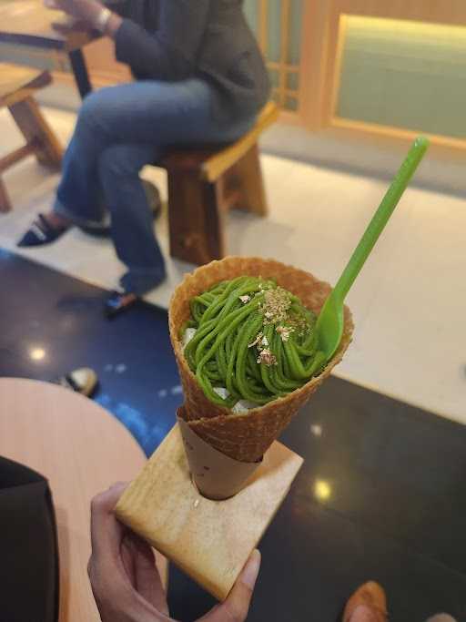 Ikuyo Japanese Snack And Ice Cream | Plaza Indonesia 5