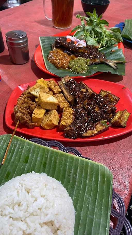 Pandan Wangi Bakar Goreng 12 (Special Ikan Bakar & Ayam Bakar) 7