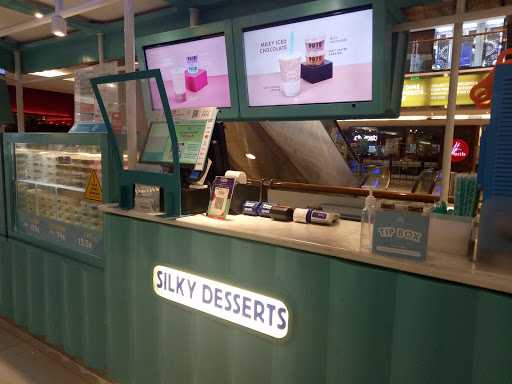 Puyo Silky Desserts - Plaza Indonesia 9