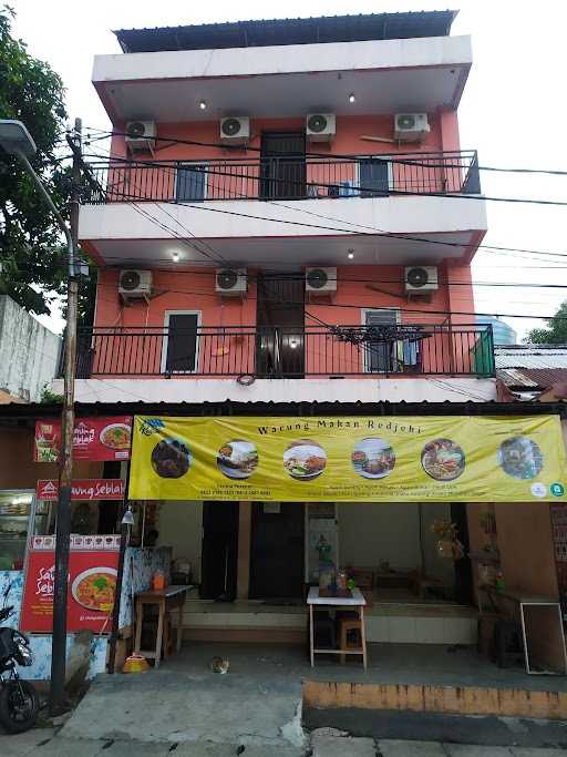 Saung Seblak Taman Topi Square, Benhil 6