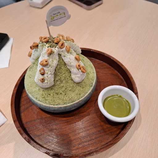 Sour Sally Green Senayan Park 2