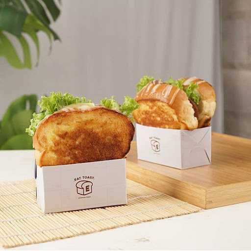 Eat Toast Cimanggu Bogor 1