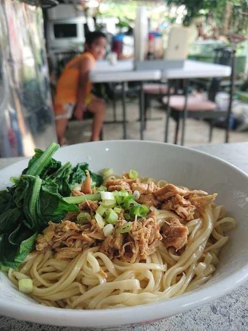 Mie Ming'S Kojk Kopi Jalan Kruwing 4