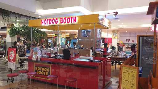 Hotdog Booth Transmart Yasmin 8