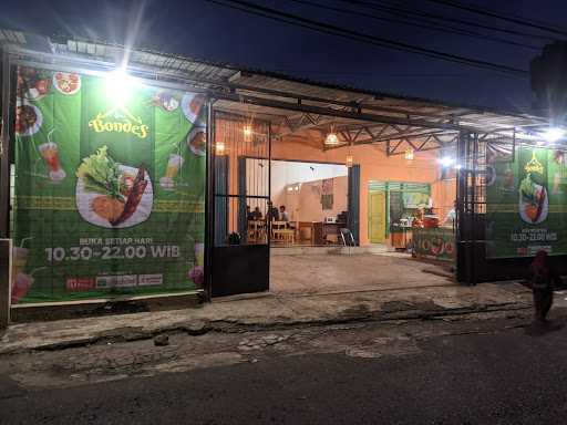 Kedai Bondes 4