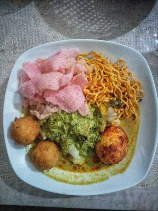 Ketupat Sayur Padang Pariaman Tigo Putri, Bogor 1