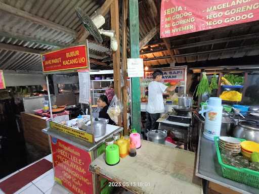 Nasi Uduk Apih 1