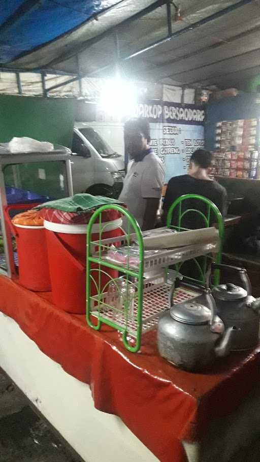 Pecel Lele Warung Tenda Dahlia 4