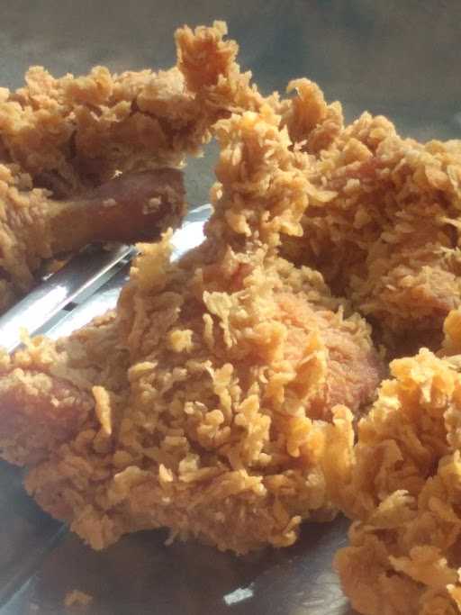 Sabana Fried Chicken Lapangan Pondok Rumput 10