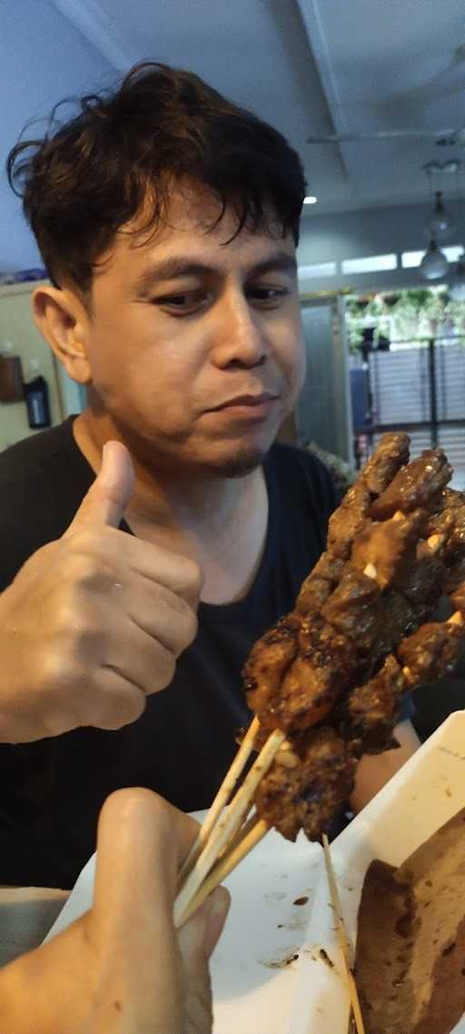 Sate Maranggi Haji Eddy 10