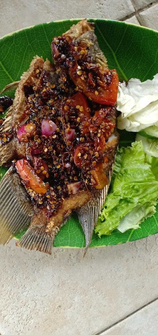 Seafood Nasi Uduk 32 Jasmin 7