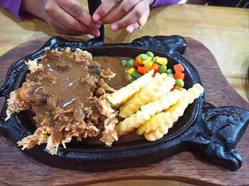 Steaky Steak Bogor 9