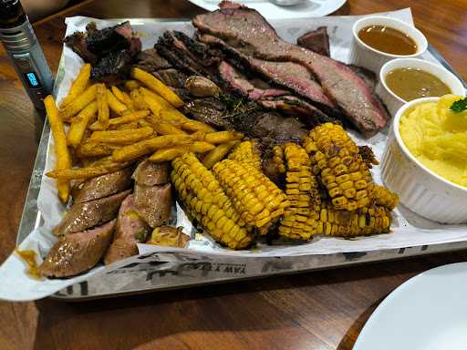 Fatty Way Barbecue & Smokehouse 3