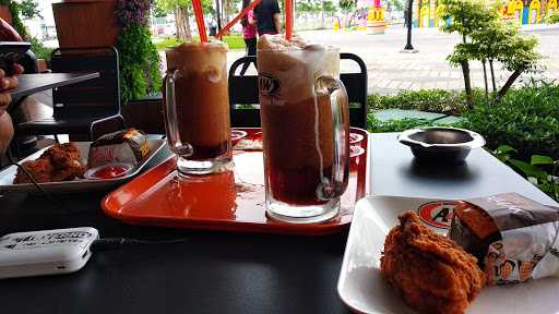 A&W Restoran - Food Junction 1