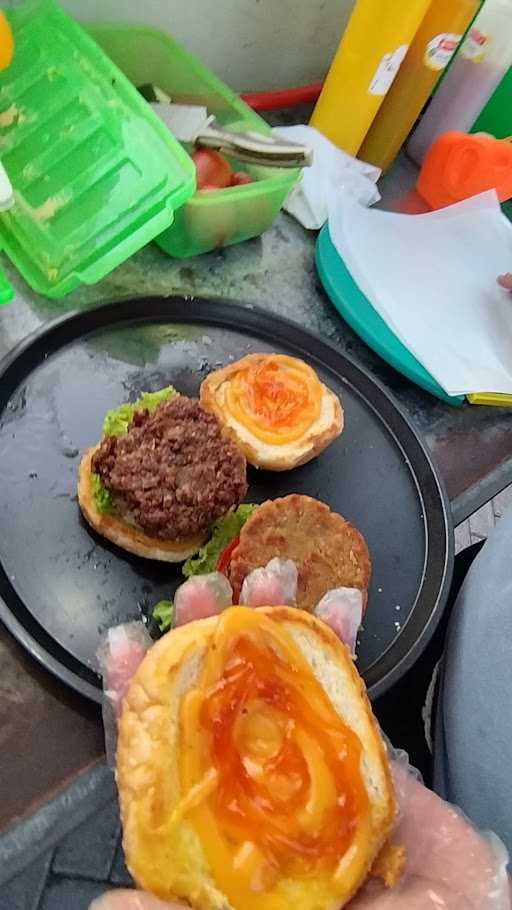 Burger Dan Martabur Mas Lemu 1