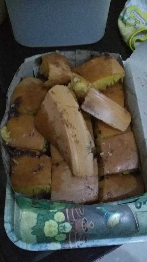 Eiffelly (Martabak-Terang Bulan) Manukan 1