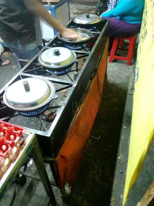 Martabak Terang Bulan Mak Nyuss 7