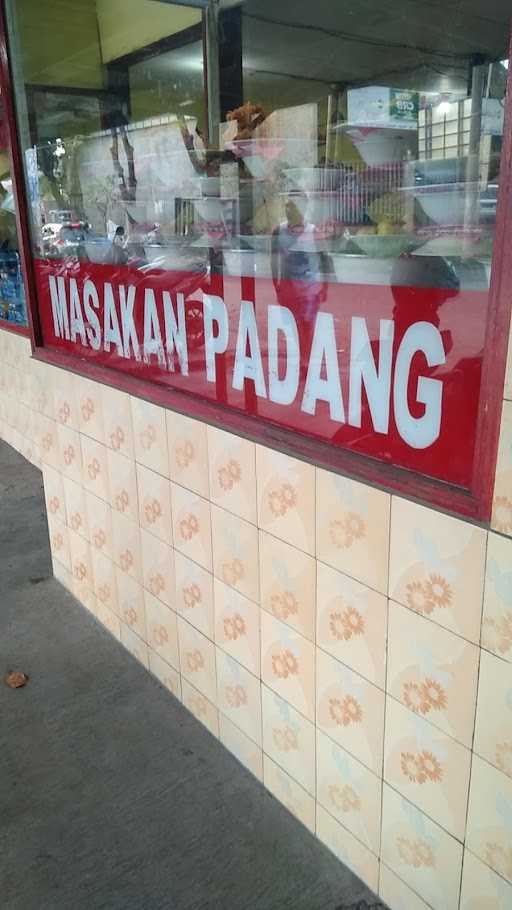 Masakan Padang Putri Tanjung 7