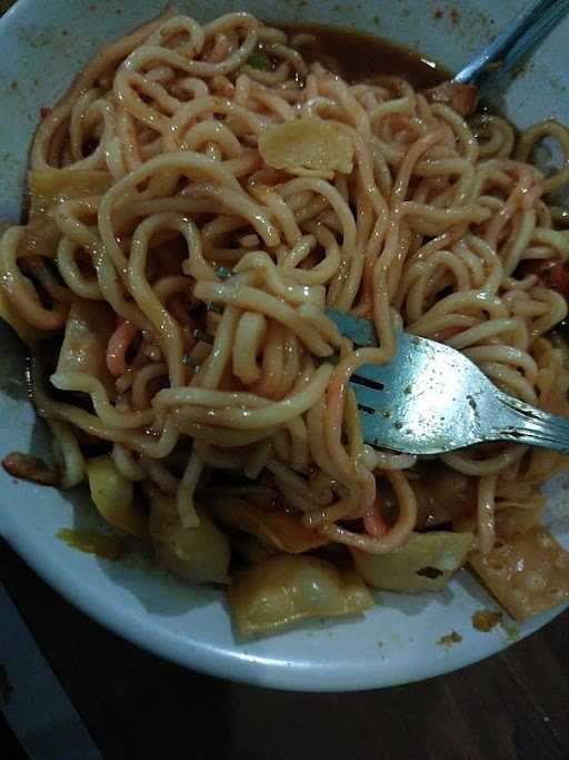 Mie Ayam Bakso Gemilang 3