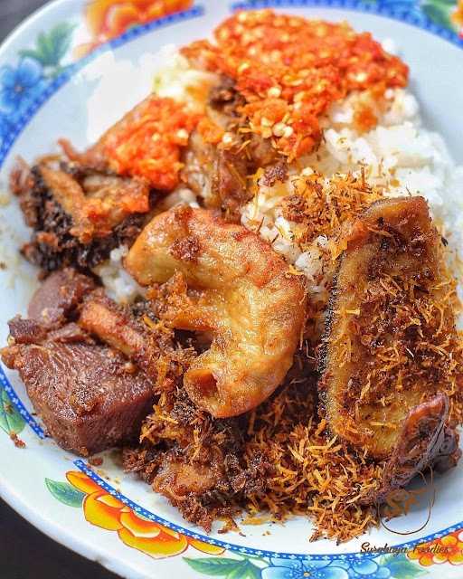 Nasi Babat & Penyetan Nonik Madura 6