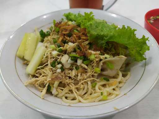 Pangsit Mie Ayam Jakarta Pak Poer 9