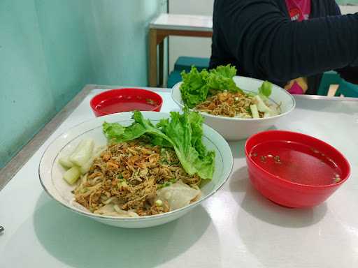 Pangsit Mie Ayam Jakarta Pak Poer 5