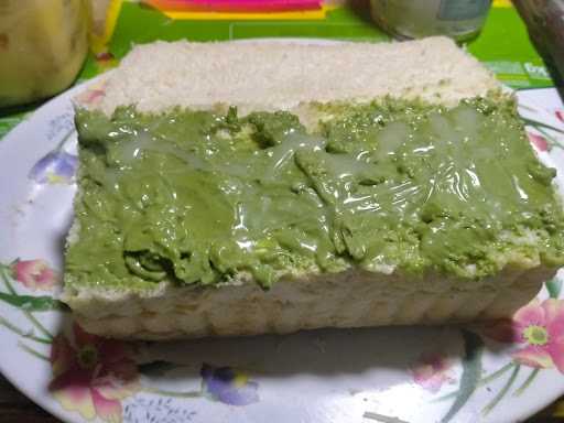 Roti Bakar Daniza 7