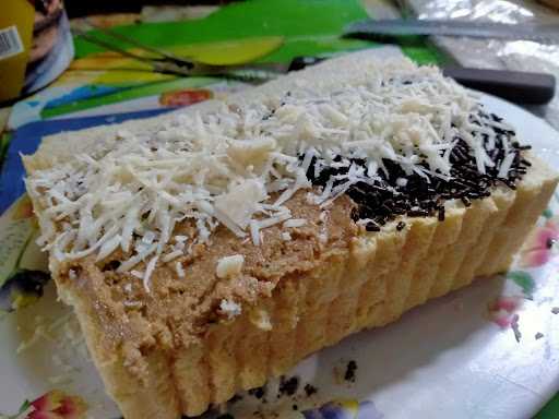 Roti Bakar Daniza 4