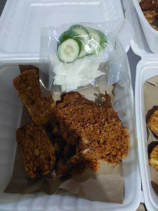 Ayam Penyet Zahra 7