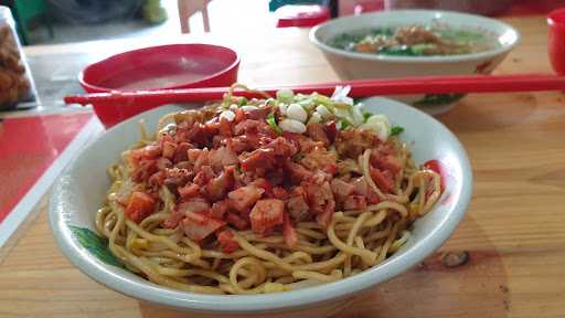 Bakmi Ayam Oshin B2 10