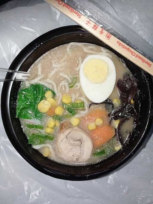 Ramen N' Sushi Box 7