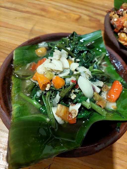 Warung Ss Sambal Segar 9