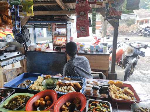 Warung Nasi Kuning Bu Wati 3