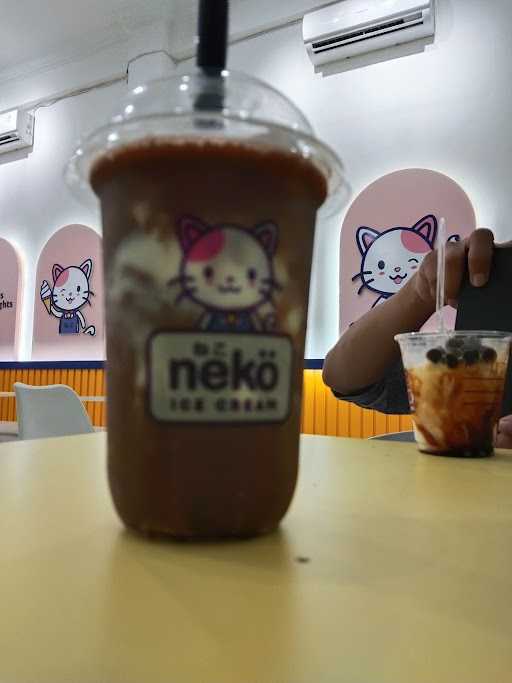 Neko Ice Cream Tanggul 5