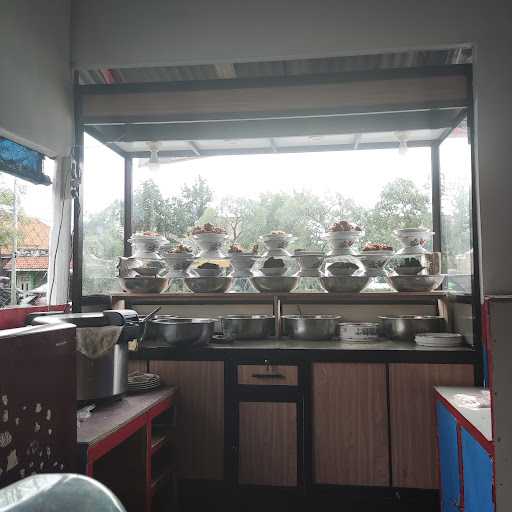 Rumah Makan Padang Ina 3