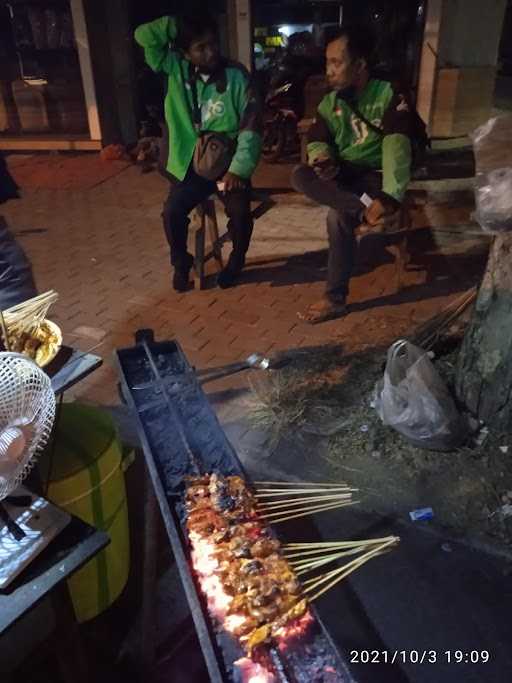 Sate Ayam Pinggir Embong 2