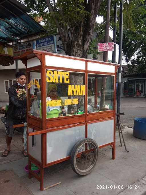 Sate Ayam Pinggir Embong 7