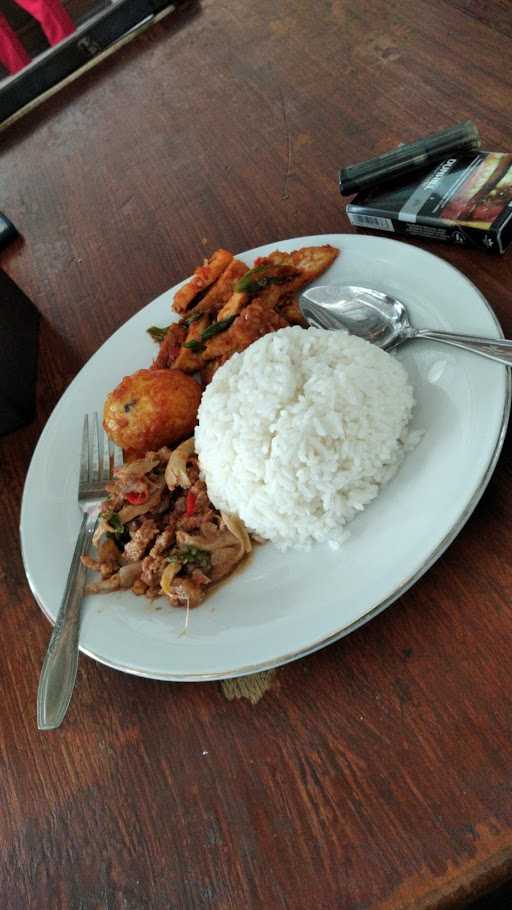 Warung Ikan Bakar Tanjung Rasa 7