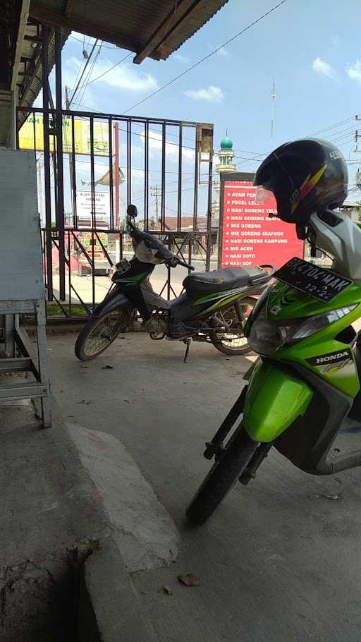 Sarapan Pagi Sop & Soto 2