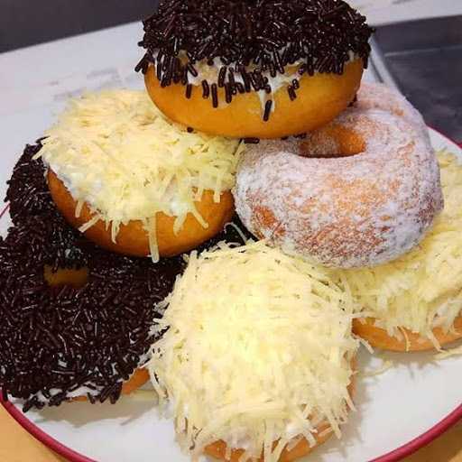 Warung Ibu Donat 1