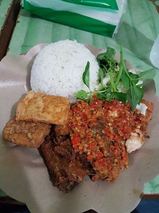 Ayam Penyet 3P Magelang 1