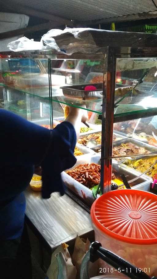 Nasi Uduk Mpok 1