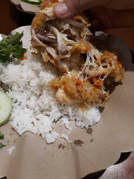 Smashed Chicken Juara 4