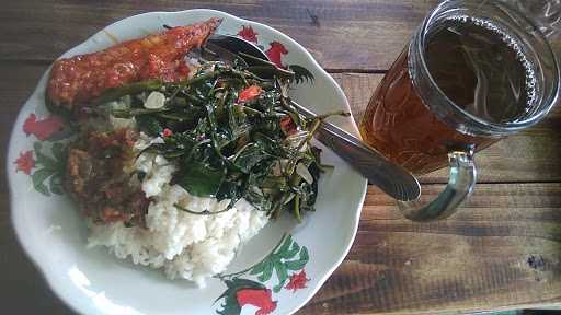 Warung Geprek Sambalado 7