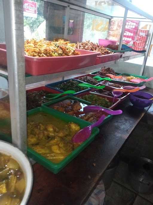 Warung Nasi Bu'De 3